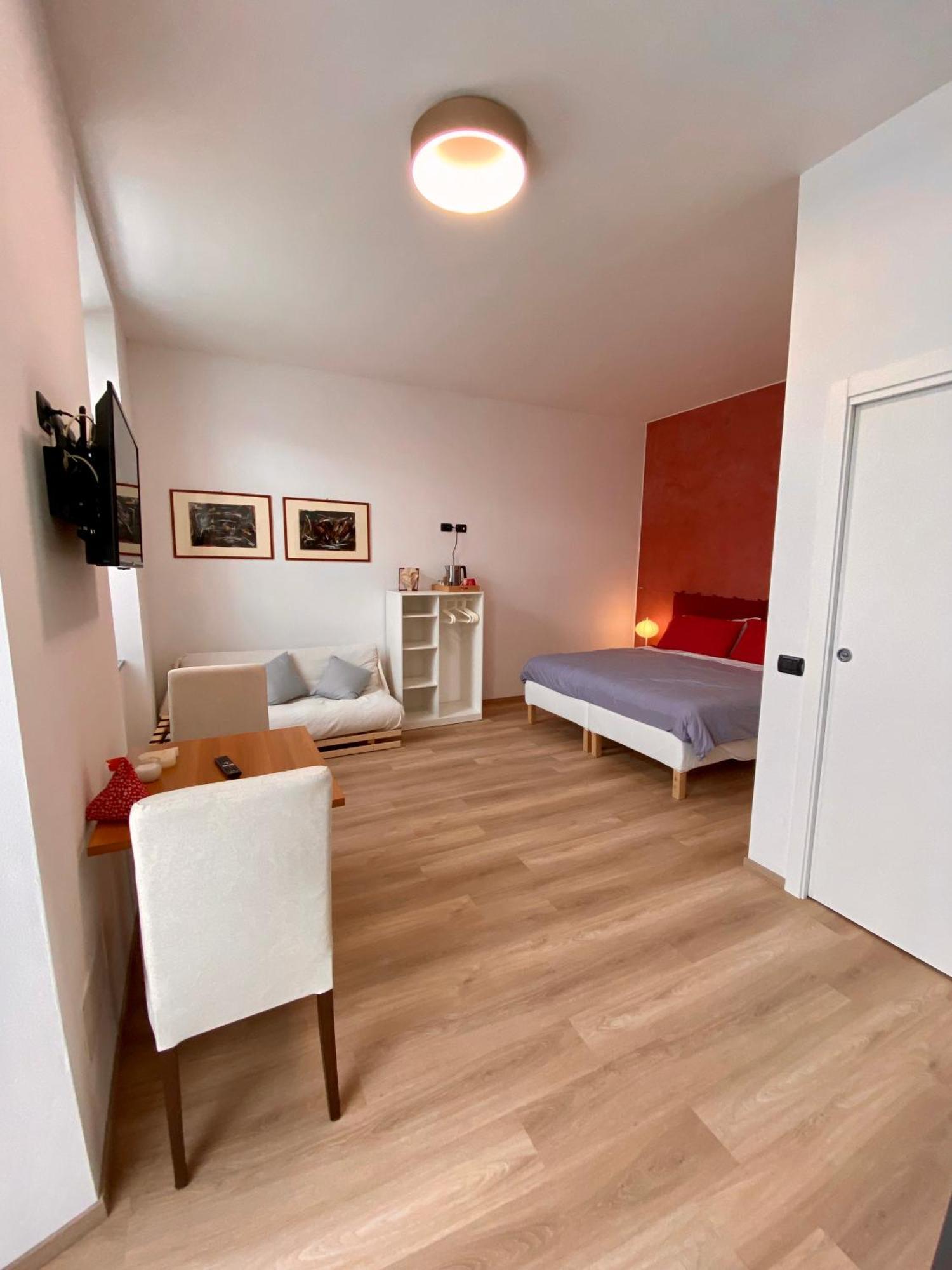 Notte Di Note - Home Hospitality Busto Arsizio Ngoại thất bức ảnh